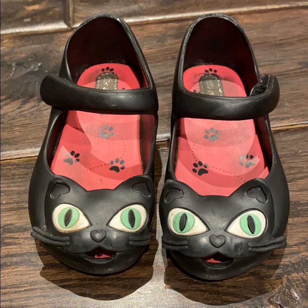 Mini Melissa cat shoes